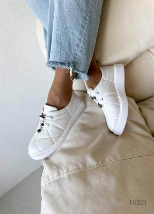 Белые кожаные стеганые туфли оксфорды на шнурках шнуровке толстой подошве8 фото