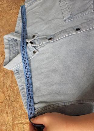 Рубашка джинсовая голубая светлая джинс коттон пуговицы короткий рукав8 фото