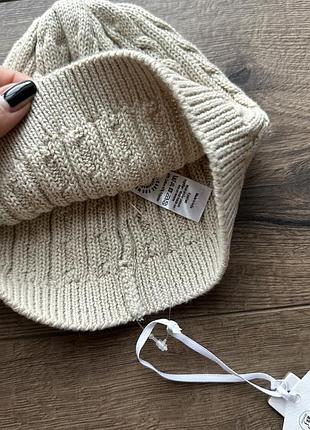 Шапка 2