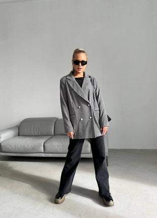 Трендовый пиджак удлиненный свободного прямого кроя кашемировый на подкладке с карманами с принтом гусиная лапка6 фото