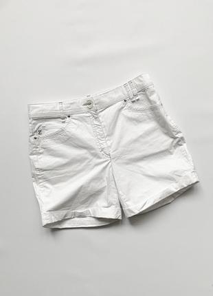 Женские короткие шорты с подкатами1 фото