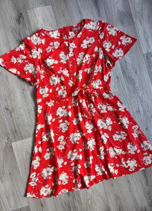 Шикарне літнє плаття стильна модель актуальний принт квіти10 фото