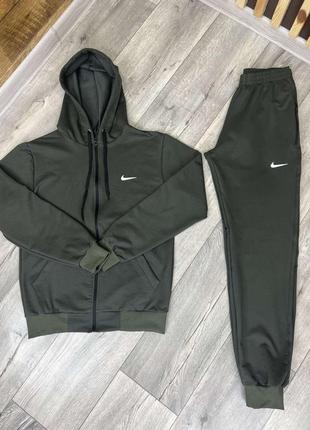 Спортивний костюм nike