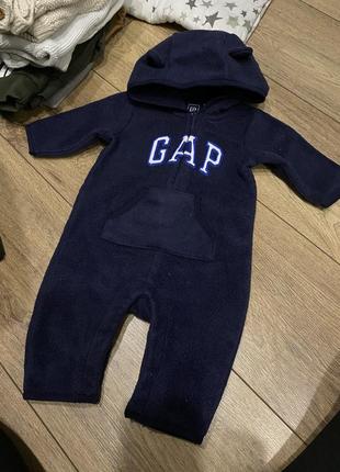 Комбинезон человечек gap