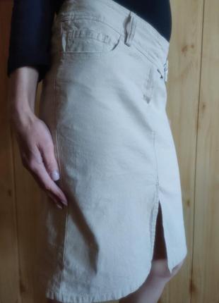 Тренд коттоновая юбка-карандаш с разрезом, длина миди4 фото