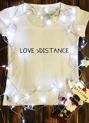 Женская футболка  с принтом - love/distance