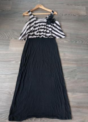 Сукня імітація двійки: плаття, чи спідниця &топ, прикрашений чорними атласними маками з паєтками та бісером3 фото