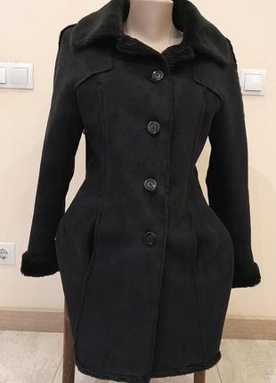 Красива класична чорна дублянка дубленка пальто