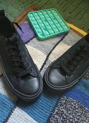 Відмінні кеди "primark" 38 розміру чорні унісекс