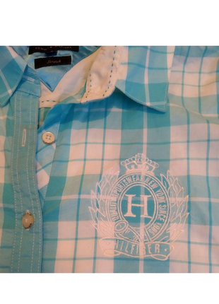 Яркая расцветка