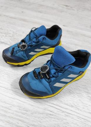 Кросівки adidas