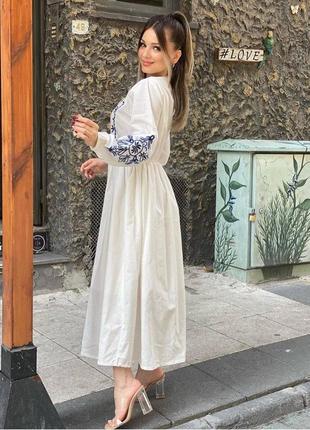 Колоритна сукня з вишивкою в етнічному стилі, українська сукня вишиванка, плаття міді з вишивкою2 фото