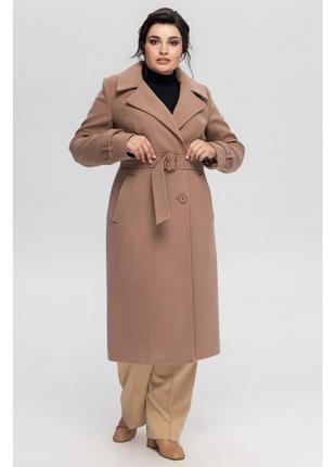 Длинное женское двубортное пальто цвета капучино с отложным воротником2 фото