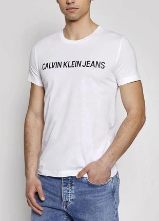 Футболка calvin klein jeans
оригінал