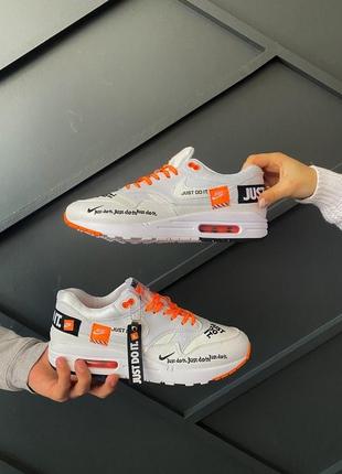 Женские кроссовки nike air max 1 just do it pack white