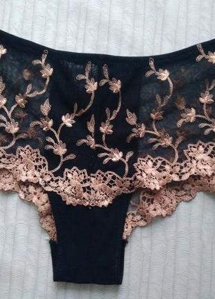 Кружевные трусики lormar.