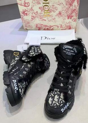 Черевики в стилі dior