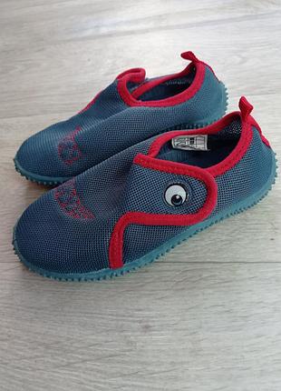 Аквашузы кораллки мокасины акулы для пляжа песка р. 26