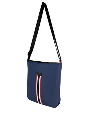 Стильна жіноча сумка в спортивному стилі. сумка через плече, кросбоді синього кольору