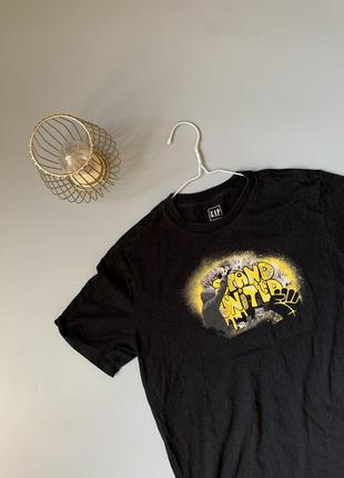 Футболка gap