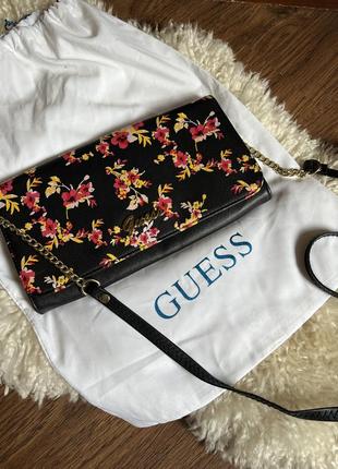 Красивий клатч сумка guess оригінал