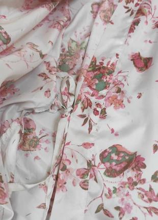 Новый халат атласный белый в цветочный принт короткий женский6 фото