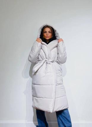 Зимове об'ємне пальто з поясом, водовідштовхувальна плащівка. зимние пальто-одеяло оверсайз9 фото