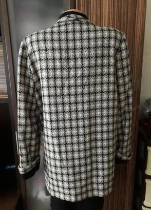 Шикарное стильное винтажное лёгкое твидовое пальто в гусиную лапку3 фото