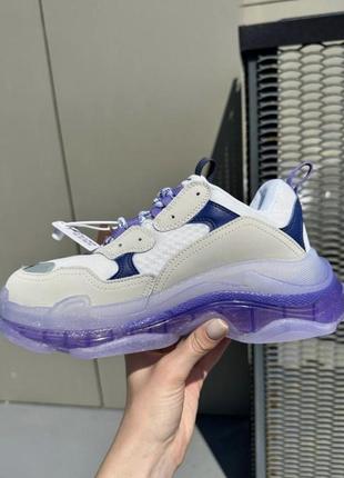 Кроссовки женские в стиле balenciaga triple s clear sole white beige violet
