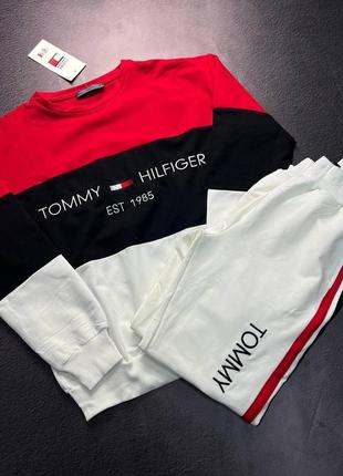 Женский костюм tommy hilfiger