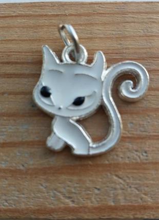 Подвеска "кошечка"