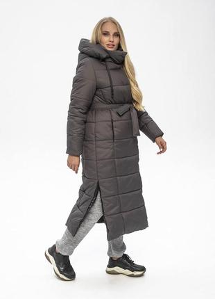 Длинное теплое женское зимнее пальто с капюшоном в размерах 46-583 фото