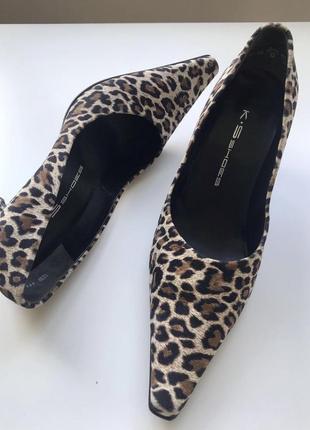 Кожаные туфли в леопардовый принт германия кожа шкіряні туфлі лодочки3 фото