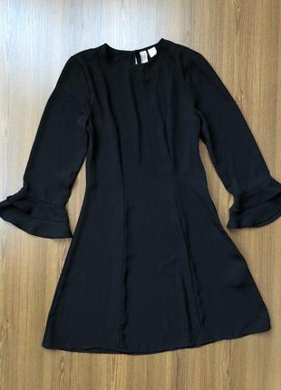 Базовое чёрное платье из шифона3 фото