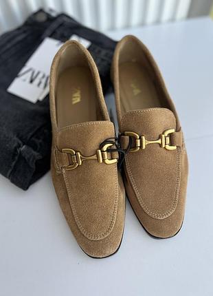 Замшеві лофери zara/лофери із замшевого спилка з пряжкою/ лофери зі шкіри