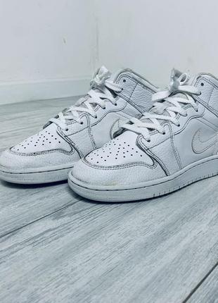 Jordan hotsell 24 low