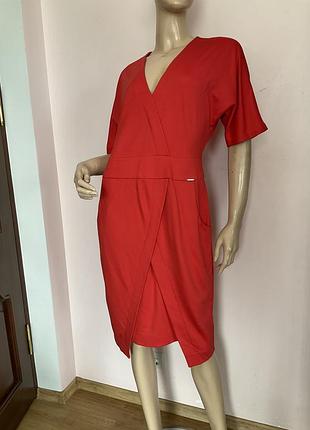 Трикотажне коктельне плаття/m/ brend makalu