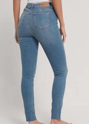 Стильные базовые джинсы skinny na-kd8 фото