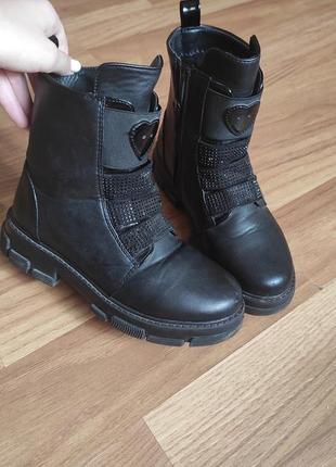 Зимние ботинки для девочки черные 35 р