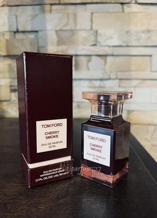 Cherry smoke
 tom ford (оригинал, распив)1 фото