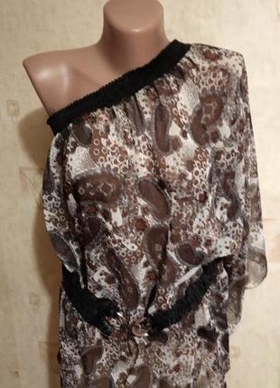 Прозора блуза, туніка