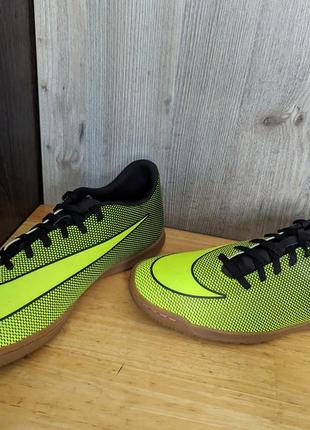 Nike bravata - футбольні сороконіжки, футзалки3 фото
