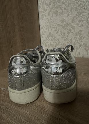 Adidas gazelle paillette deals
