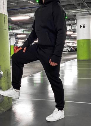 Спортивний чоловічий костюм на флісі кофта вільного крою з капюшоном худі штани джогери комплект чорний бежевий сірий базовий