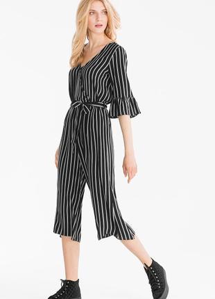 Обалденный комбинезон в полоску clockhouse c&a размер 36