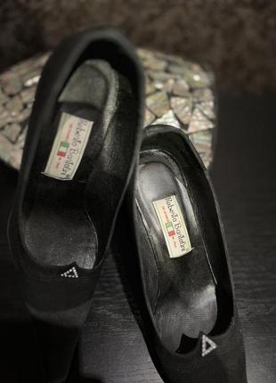 Туфли на заколках замшевые черные5 фото