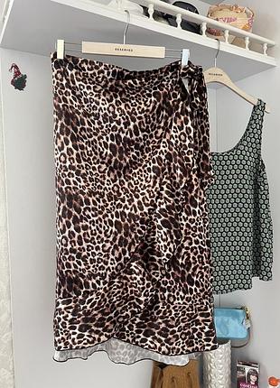 Красивая сатиновая юбка батал boohoo