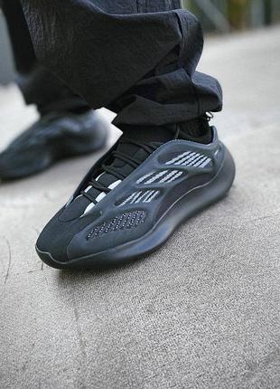 Adidas yeezy 700 v3 black — ціна 2490 грн у каталозі Кросівки ✓ Купити чоловічі речі за доступною ціною на Шафі | Україна #132913210