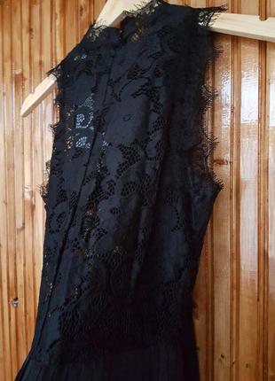 Вечернее платье миди h&amp;m без рукавов из кружева и с плиссированной юбкой9 фото