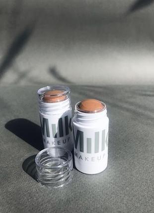 Milk makeup matte cream bronzer stick кремовый бронзер в оттенке baked